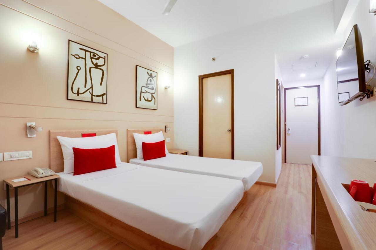 Red Fox By Lemon Tree Hotels, East Delhi Esterno foto