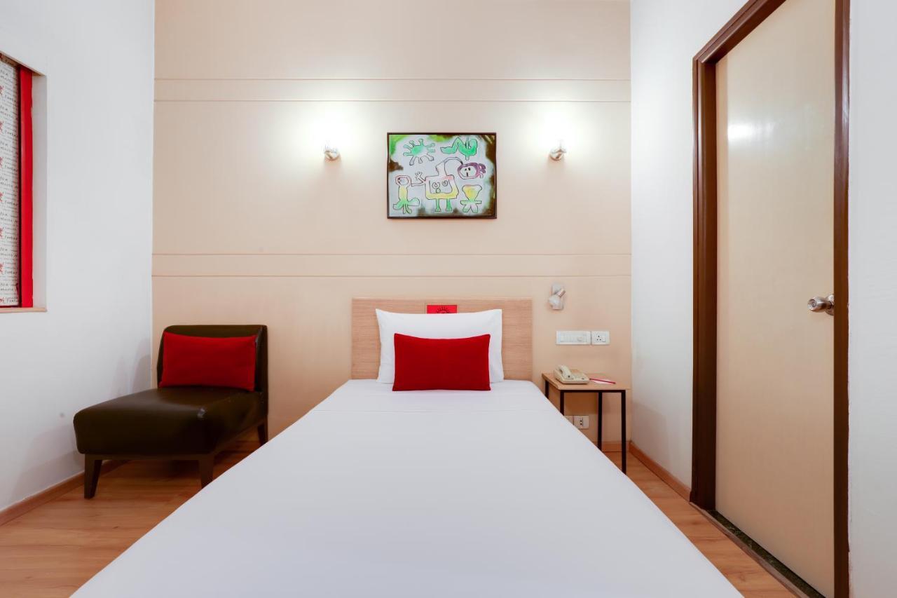 Red Fox By Lemon Tree Hotels, East Delhi Esterno foto