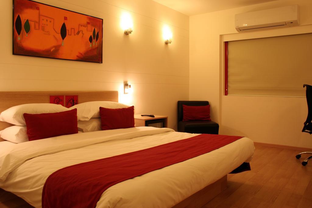 Red Fox By Lemon Tree Hotels, East Delhi Esterno foto