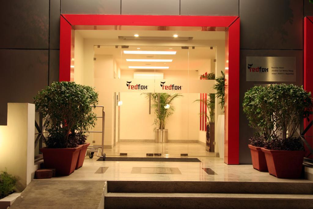 Red Fox By Lemon Tree Hotels, East Delhi Esterno foto